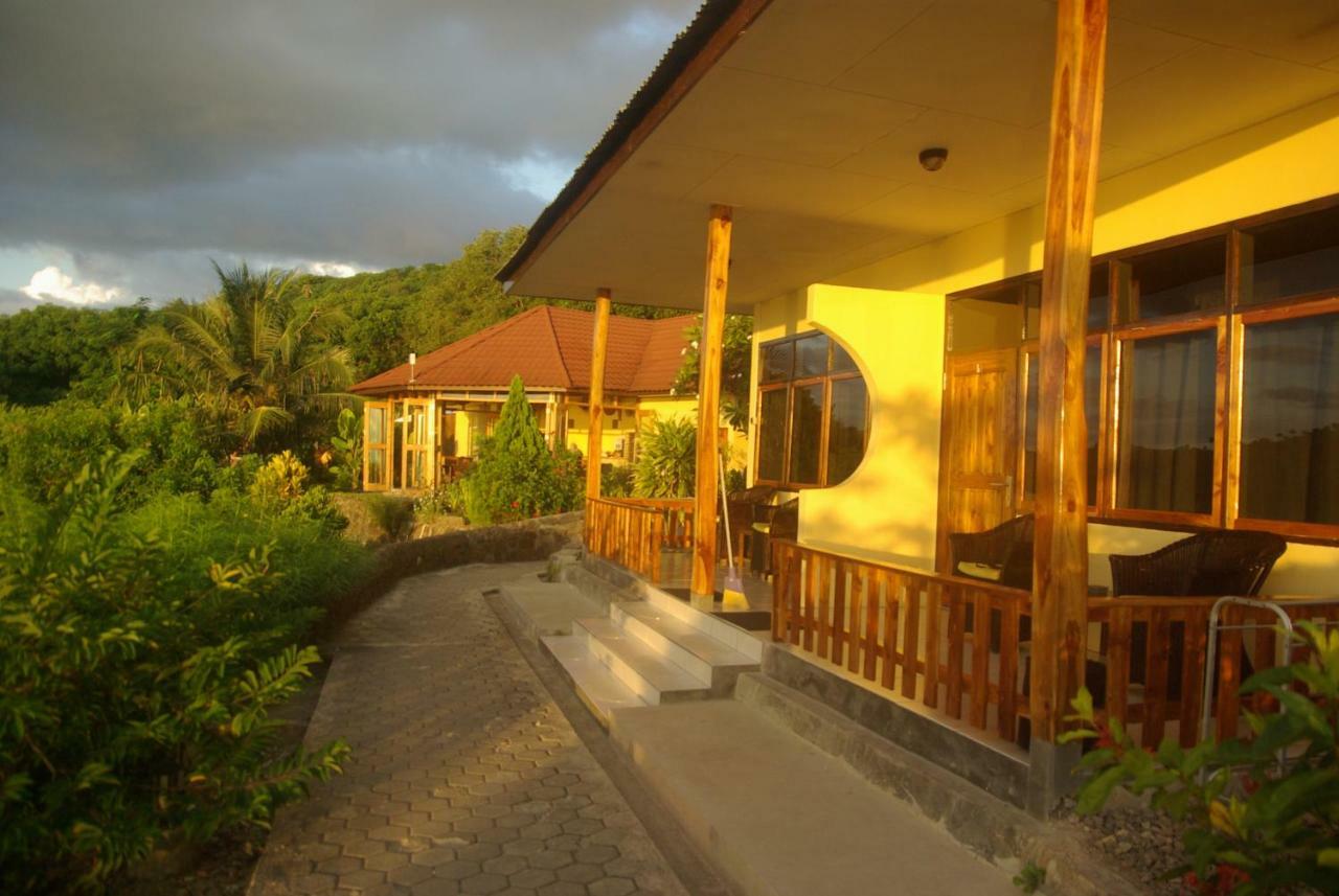 Golo Hilltop Hotel Labuan Bajo Exteriér fotografie